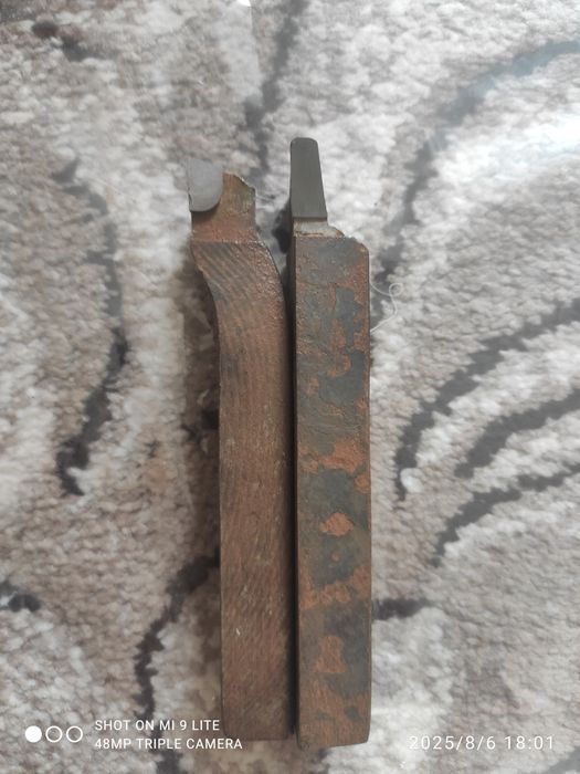 Токарні різці продам