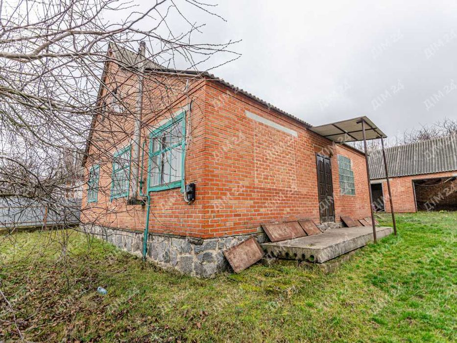 єВідновлення, будинок у Нових Санжарах з ділянкою 6,7 соток