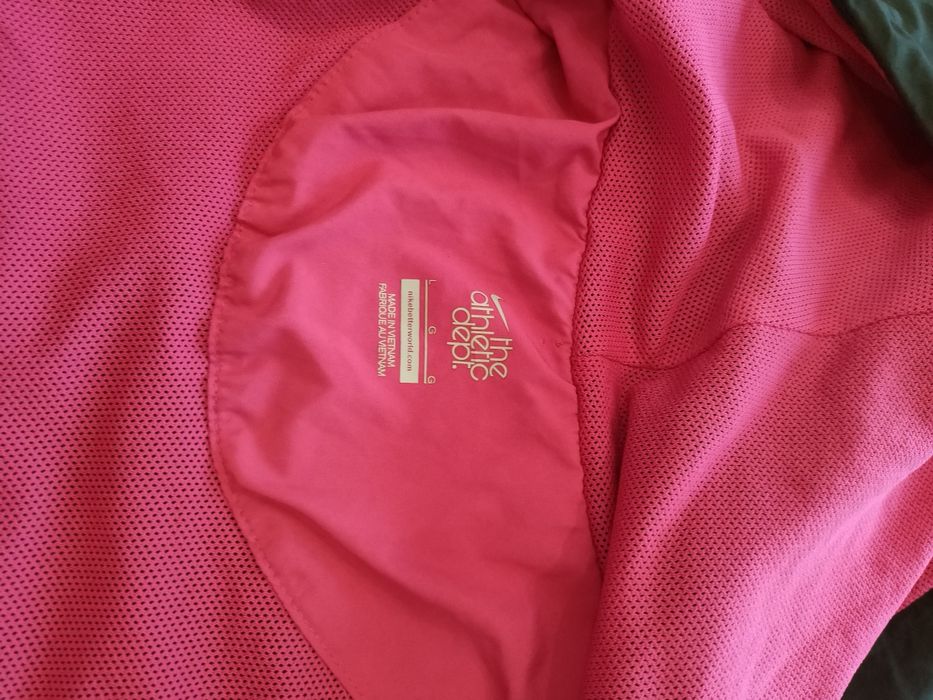 Kurtka wiatrówka Nike 158