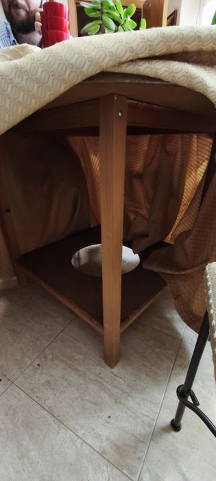 Conjunto mesa redonda + 4 cadeiras estilo medieval / ferro trabalhado