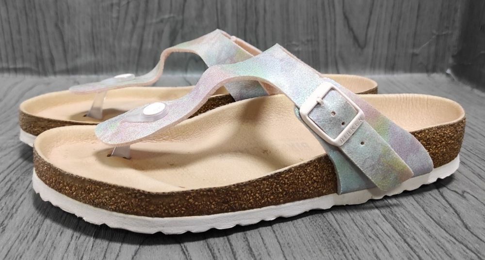 39 Birkenstock жіночі оригінальні шкіряні босоніжки, шльопанці