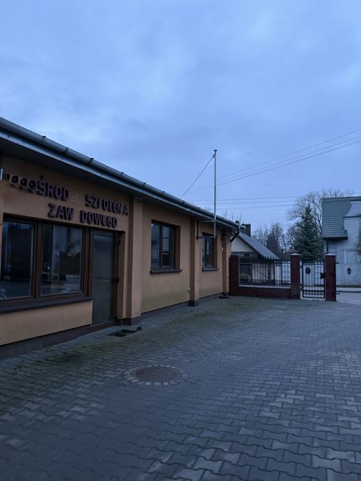 Lokal usługowy duża sala + recepcja