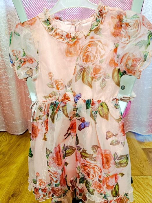 Святкова сукня під відомий бренд