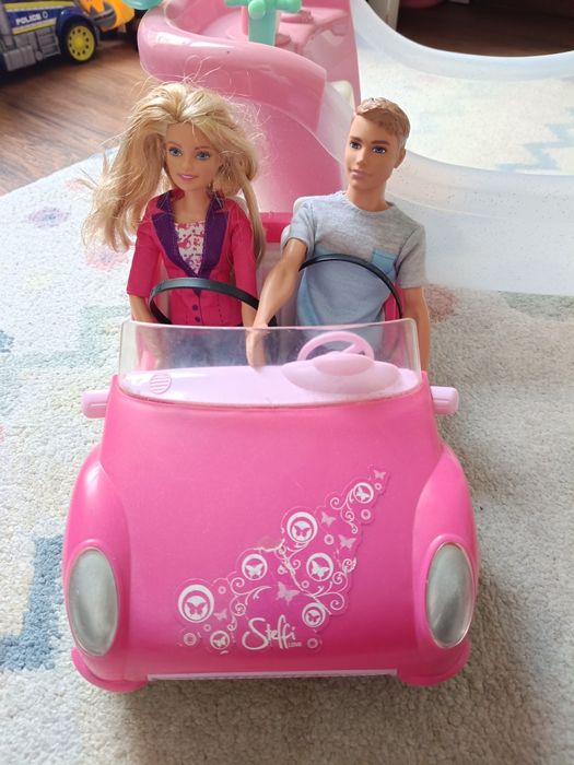 Zestaw 8 lalek Barbie z Kenem, autem i akcesoriami + wanna i inne lalk