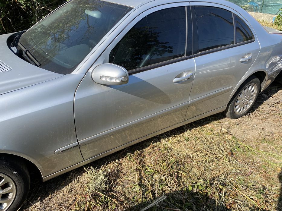 MERCEDES W 211  220 CDI ANO 2003