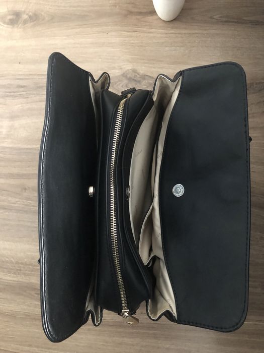 Torebka GUESS damska czarna