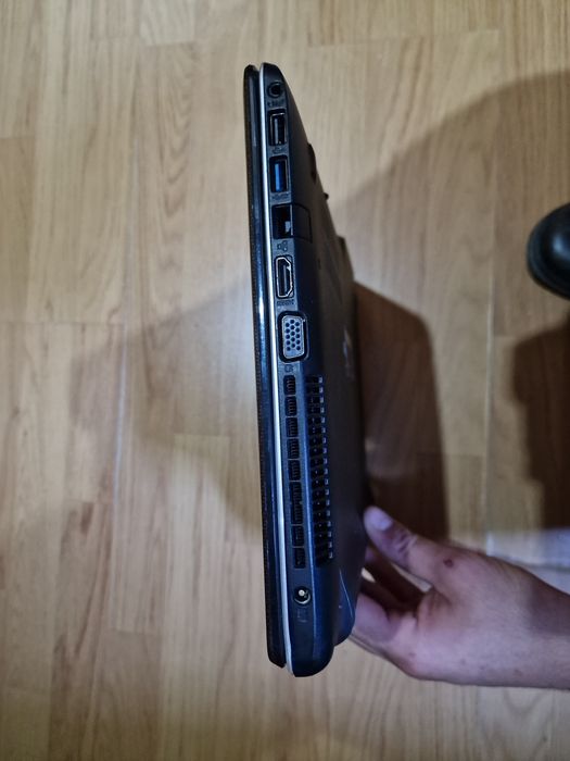 Asus F550E Windows 10 ecra touch