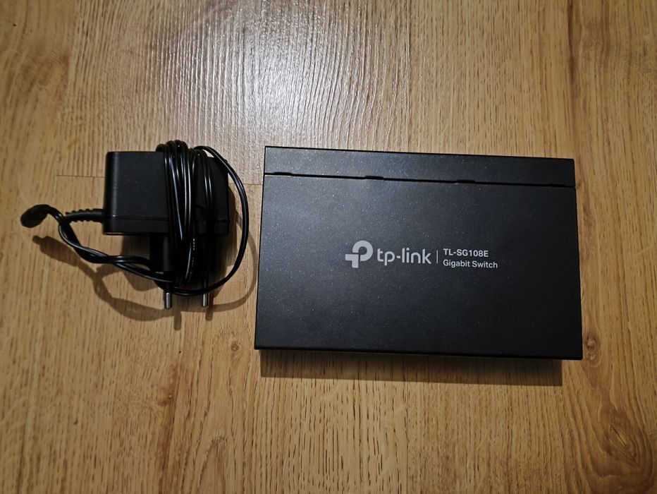 TP-Link TL-SG108E-8-Portowy Gigabit Smart

Switch, PoE, VLAN, IGMP