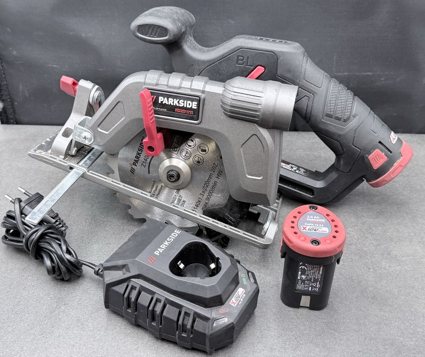 Akumulatorowa  pilarka tarczowa Parkside  PHKSAP 12 A1 +2*Aku.2Ah+Ład