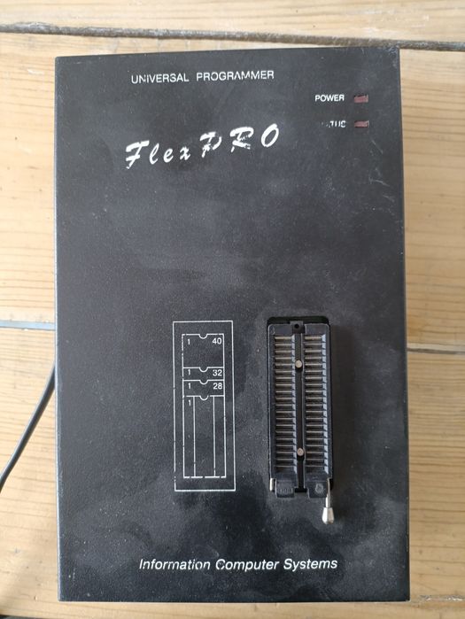 Universal programmer