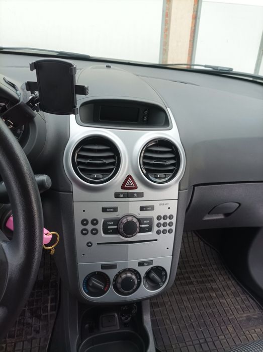 Opel Corsa  1.0 benzyna