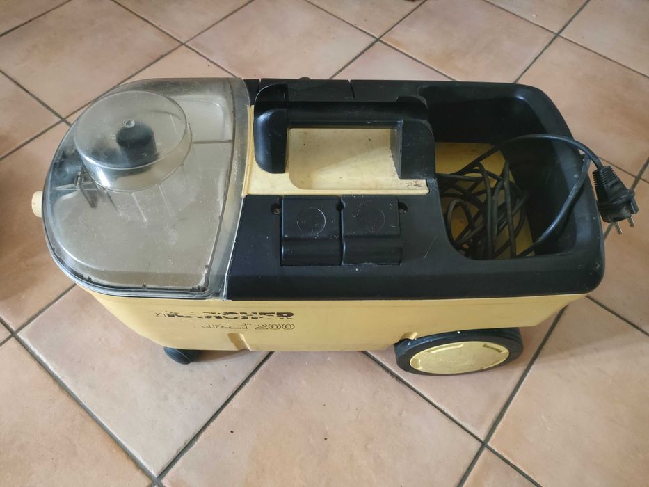 Máquina Karcher limpeza injeção/extração