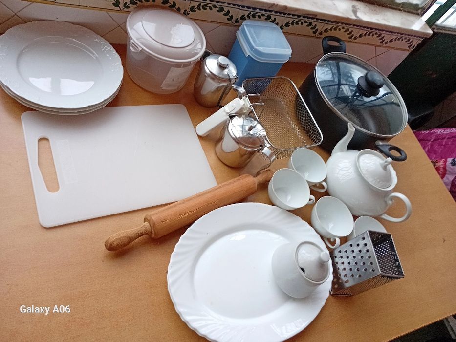 utensílios de cozinha variados