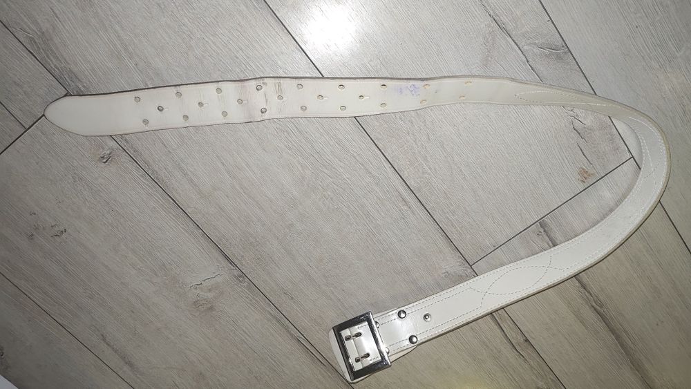 Używany pas skórzany biały 105 cm policja zandarmeria itd ruch drogowy