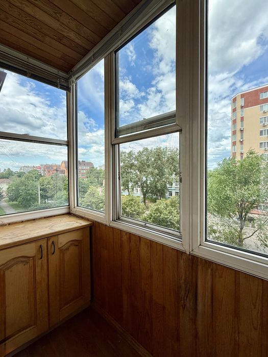3 кімнатна квартира. Центр міста. вул. Троїцька