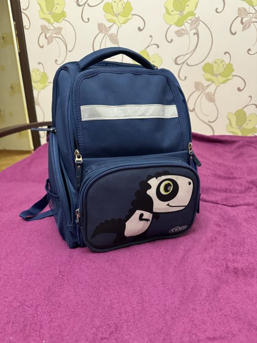 Портфель, рюкзак для початковоії школи