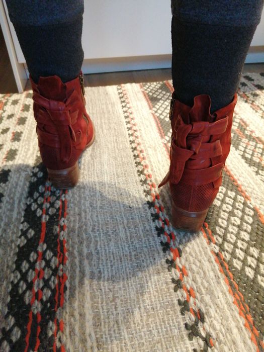 Buty damskie firmy AS skórzane r41