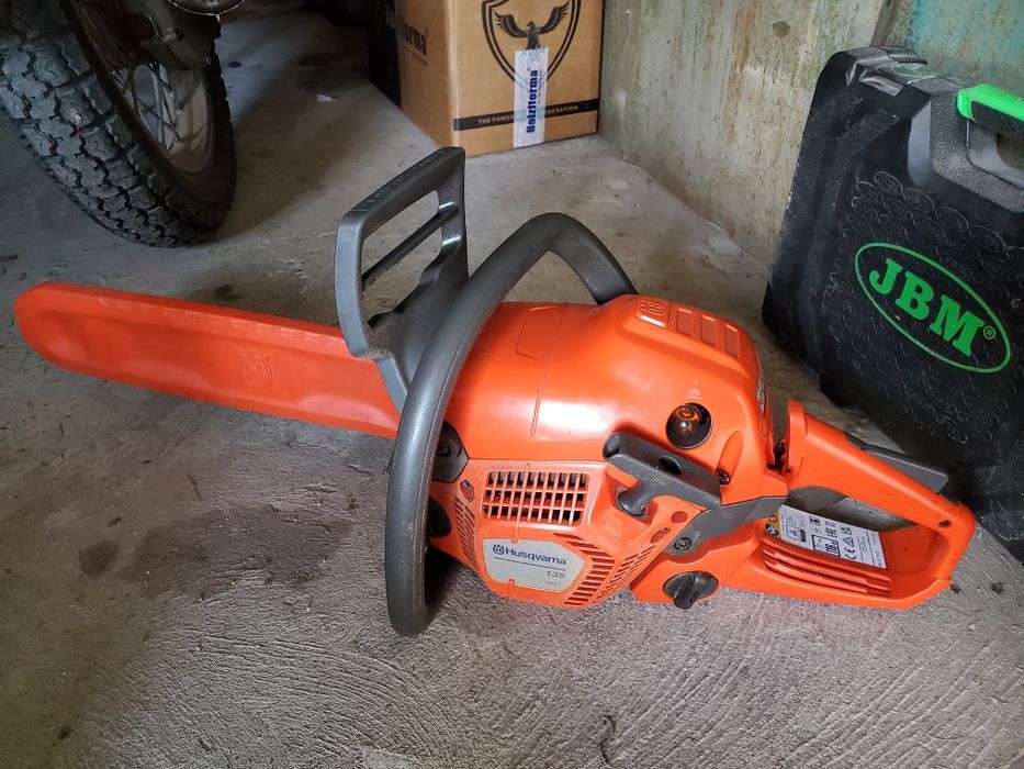 Бензопила Husqvarna 135 mark2