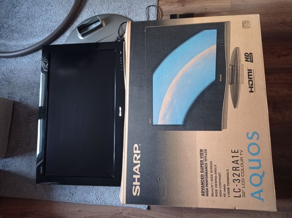 Telewizor Sharp Aquos LC-32RA1E HDMI HD ready LCD 32 cali uszkodzony