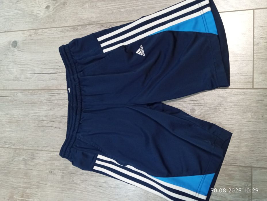 Чоловічі шорти Adidas