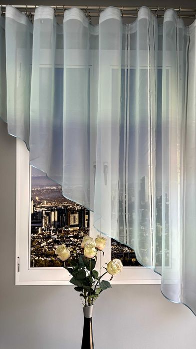 Занавіска штора тюль на кухню 1 куточок(є на різні сторони) 400-500грн