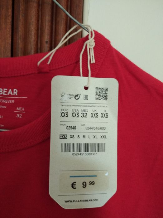 T-shirt nova da Pull&Bear tamanho XXS