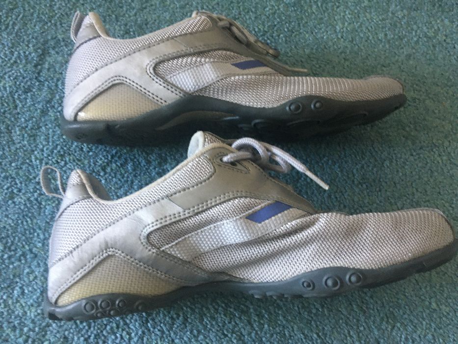 Sapatilhas DKNY tamanho 38 - ótimo estado