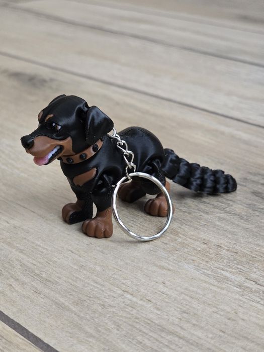 Breloczek Rottweiler z długim ogonem 3d - Brelok Druk3d fidget