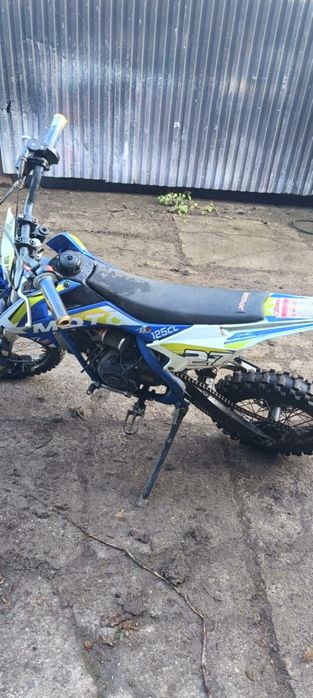 Cross 125 x motos
