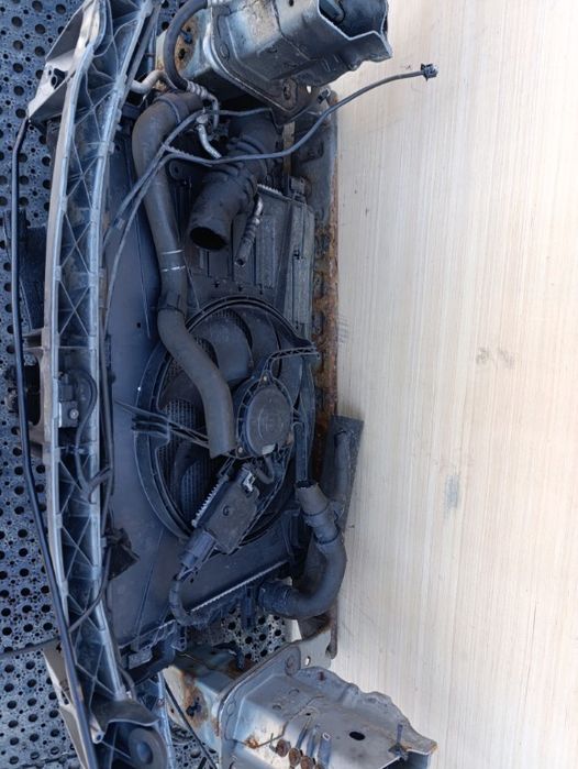 Ford S-Max Mk1 2.0 Tdci Pas Przedni Komplet D8