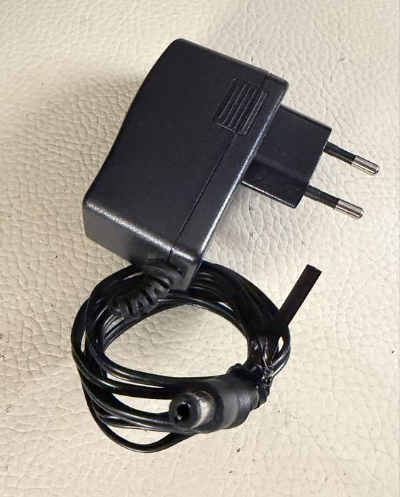 Adaptador de corrente 12v