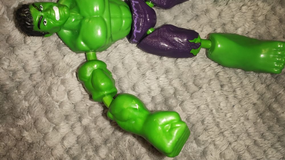 Figurka Hasbro Bend and Flex Avengers Hulk 2019
