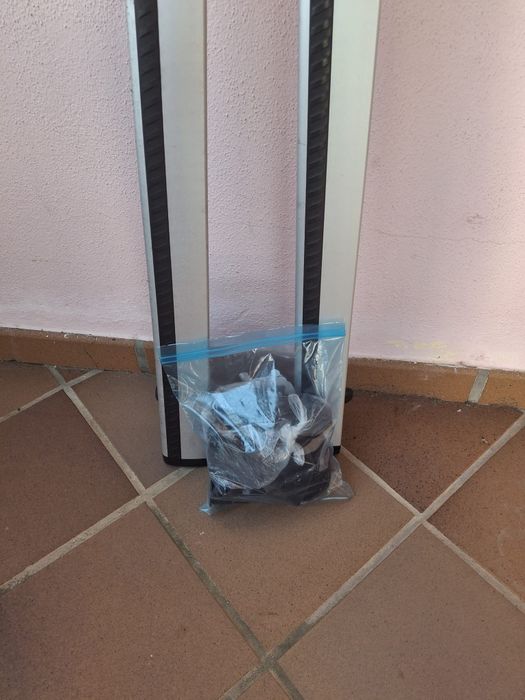 Mala tejadilho norauto bermude 4000 + barras thule