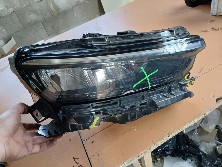 Lampa jeep grand cherokee overland wl