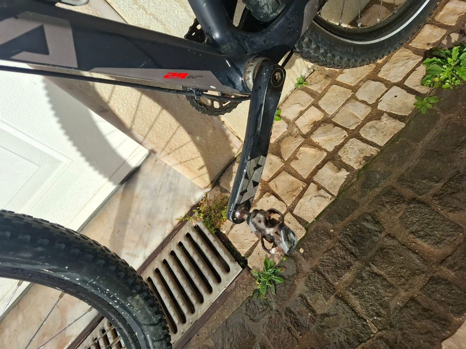 Bicicleta sava semi nova