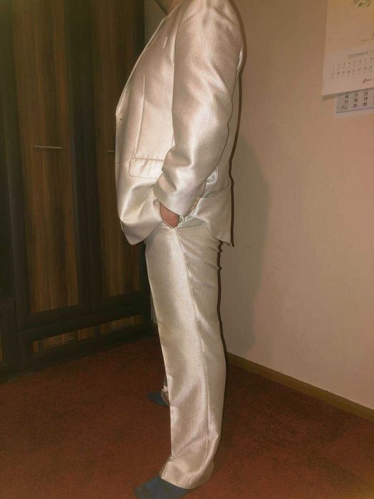 Elegancki Męski Garnitur Nabłyszczany -RAFAEL- roz. 48/XL