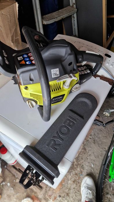 Бензопила RYOBI.