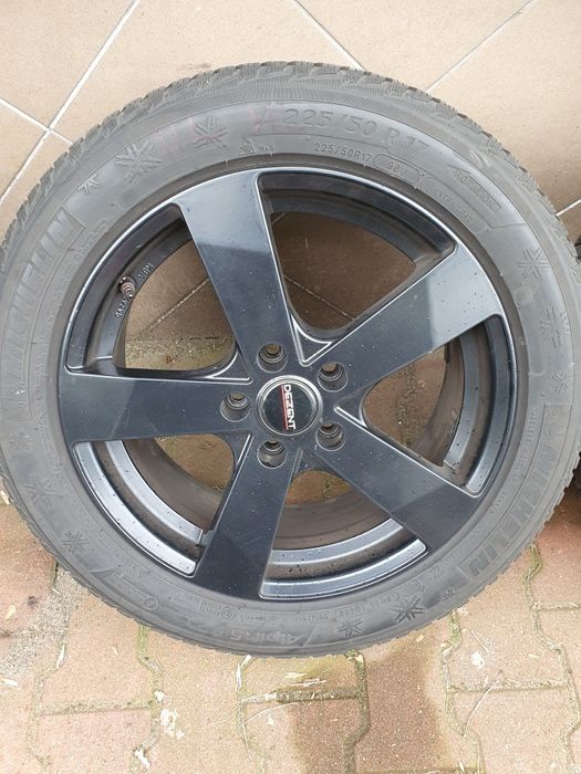 Felgi Dezent 17" Mercedes Audi Vw Skoda 5x112 ET48