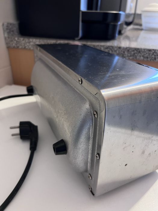 Mini-Forno de 6L e 650W