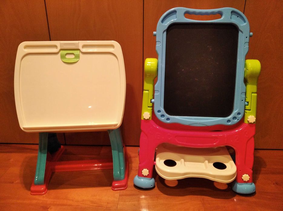 Secretária + Cavalete / quadro branco magnético / lousa infantil