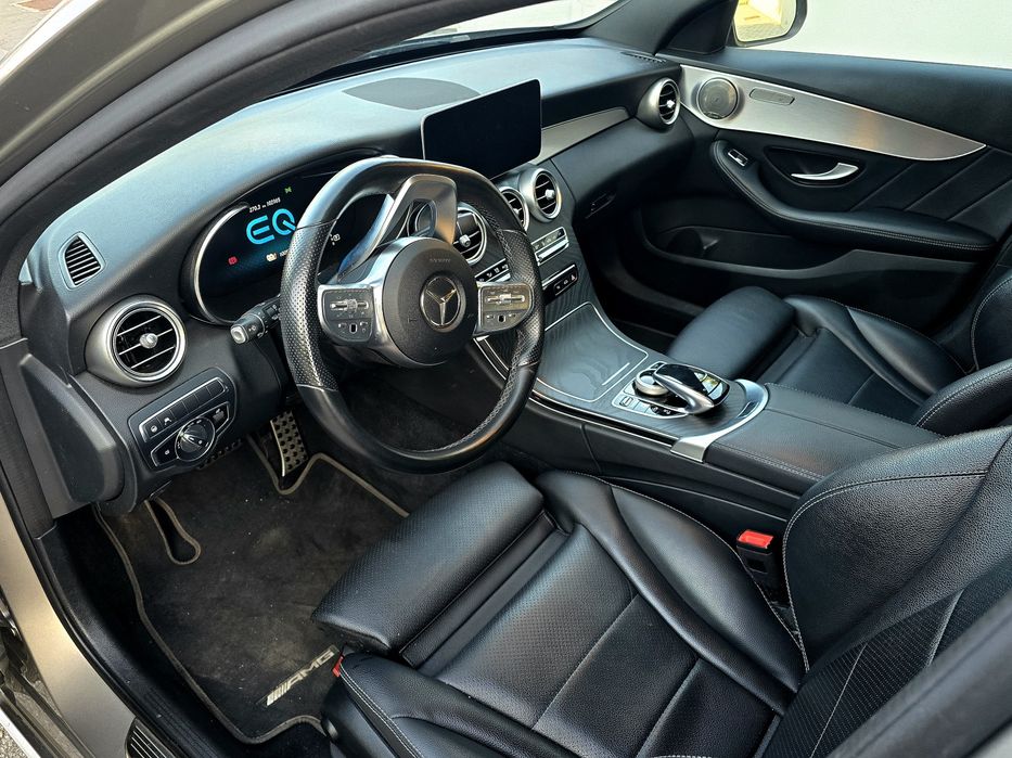 Mercedes C300 de AMG 98 mil kms