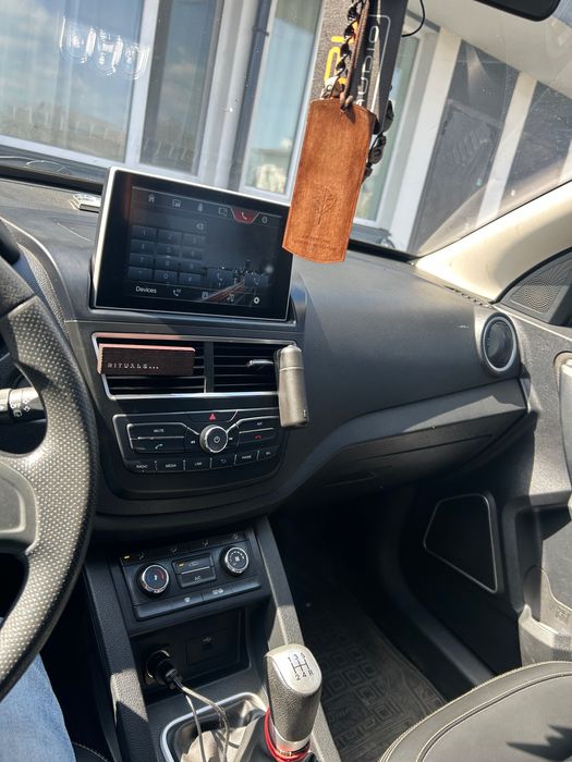 Авто FAW bestune x40