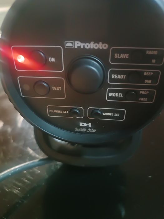 Profoto D1 Air 250W – Monoblocos Profissionais de Estúdio  com carregador