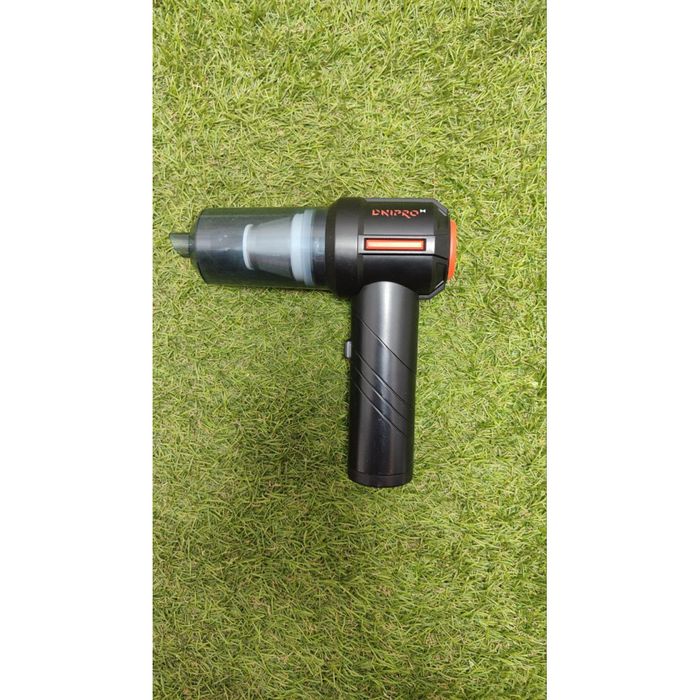 Акумуляторний пилосос Dnipro M VC-10BC Б/В