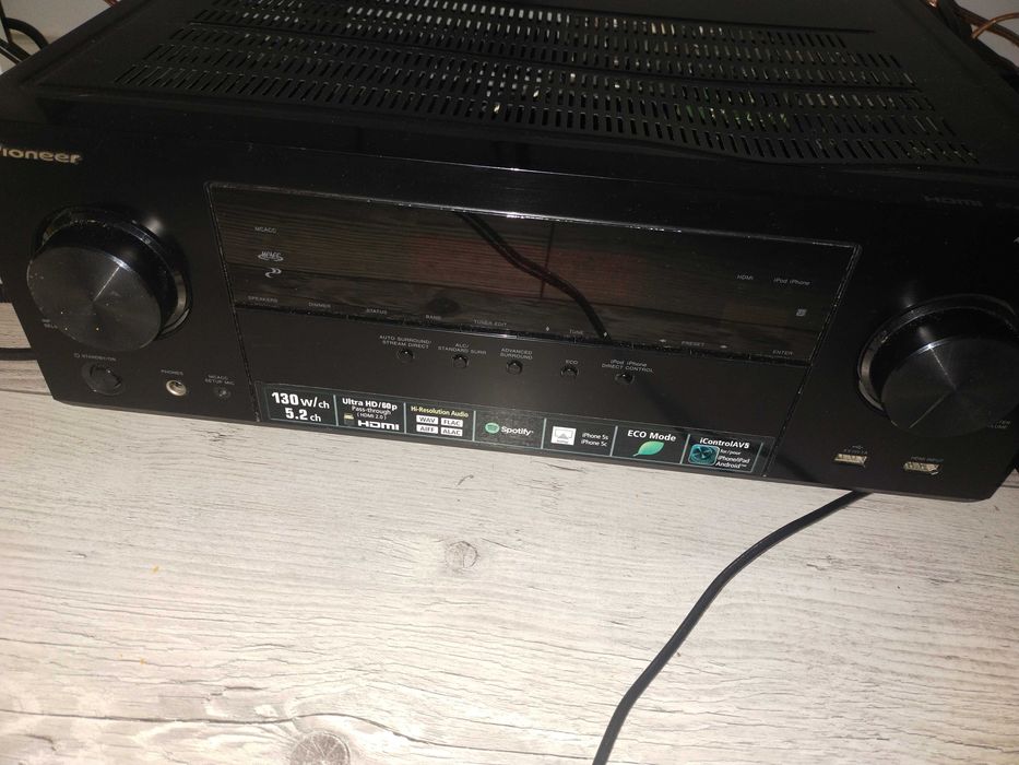 Amplituner Pioneer VSX 529