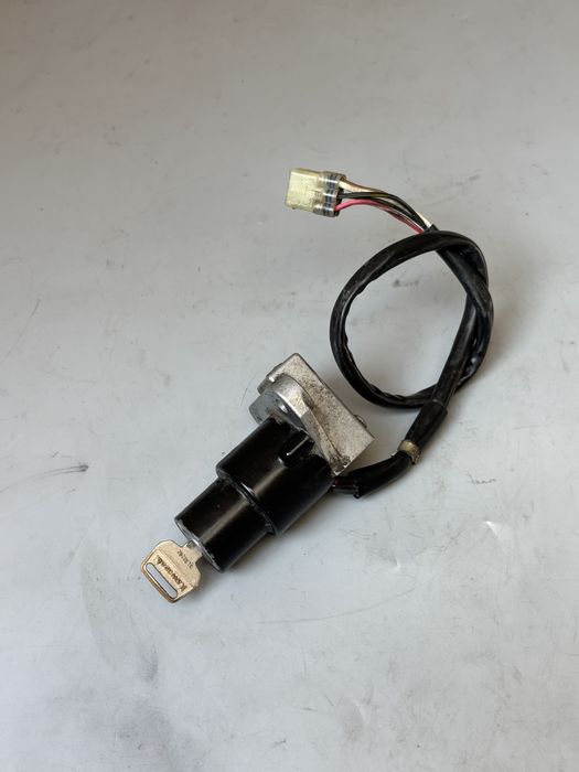 Stacyjka KAWASAKI KDX125 / 200 Leżajsk • OLX.pl