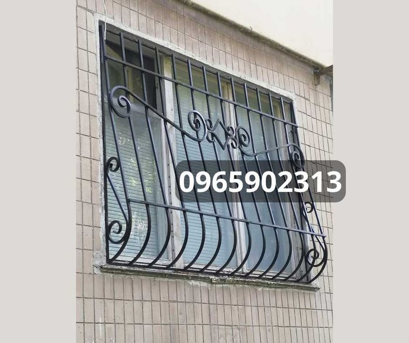 Грати на вікна/по всій Одесі