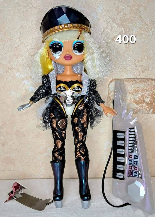 LOL OMG REMIX з музикальним інструментом