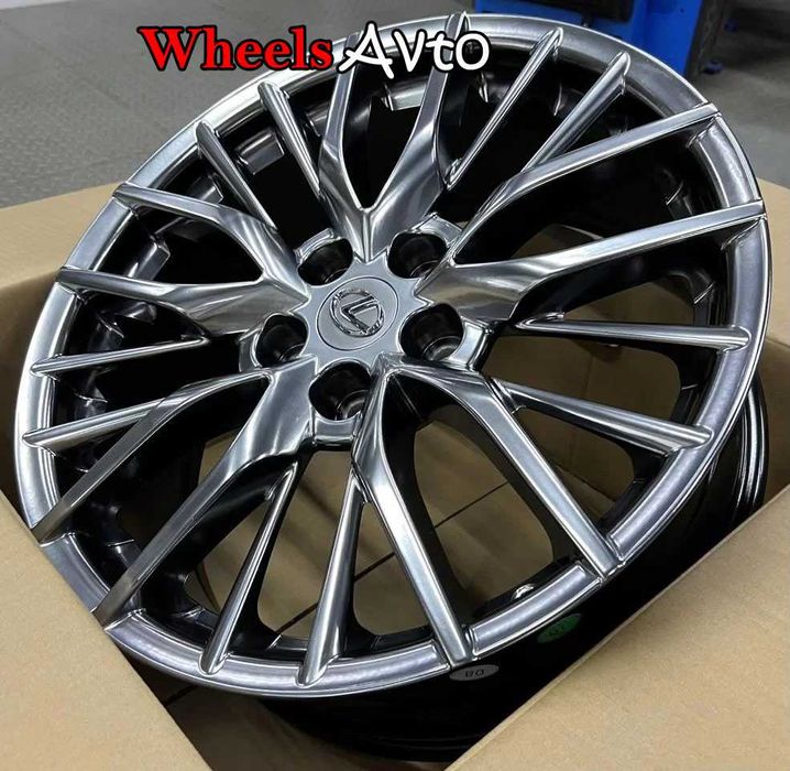 Диски R19 5x114.3 Lexus RX RC NX HS Toyota Camry Rav4 Highlander