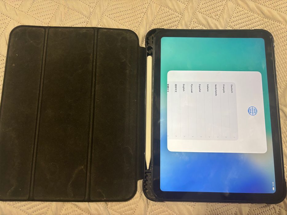 iPad 10.ª Geração 64GB Wi-Fi + Apple Pencil + Capa